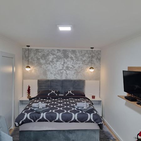 Apartments Deni Мостар Екстериор снимка