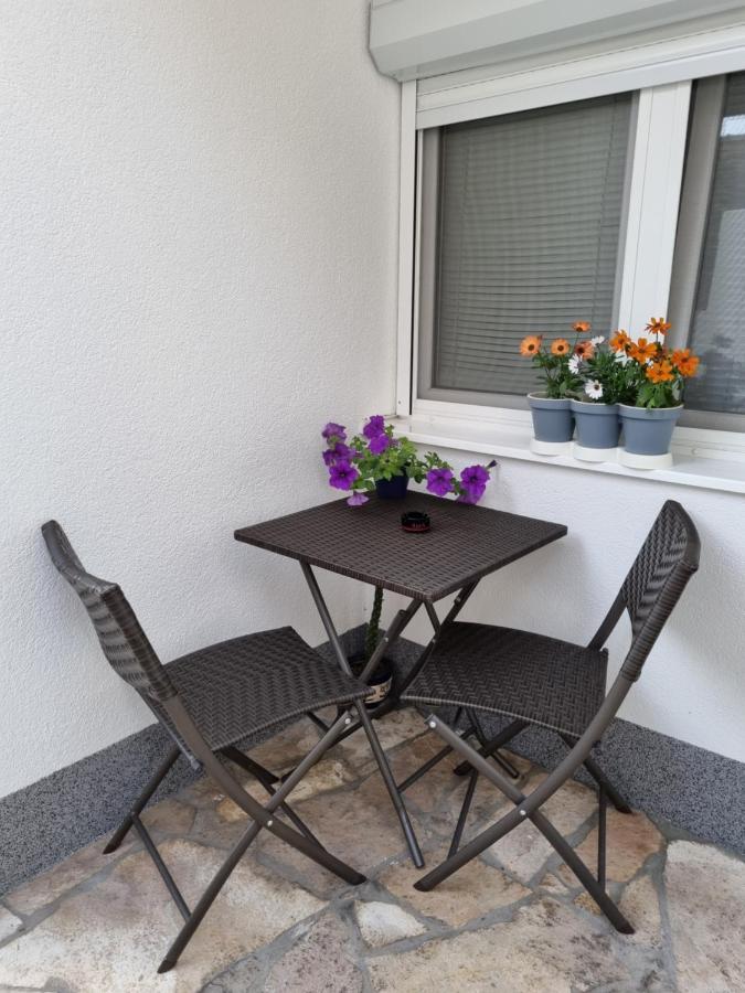 Apartments Deni Мостар Екстериор снимка